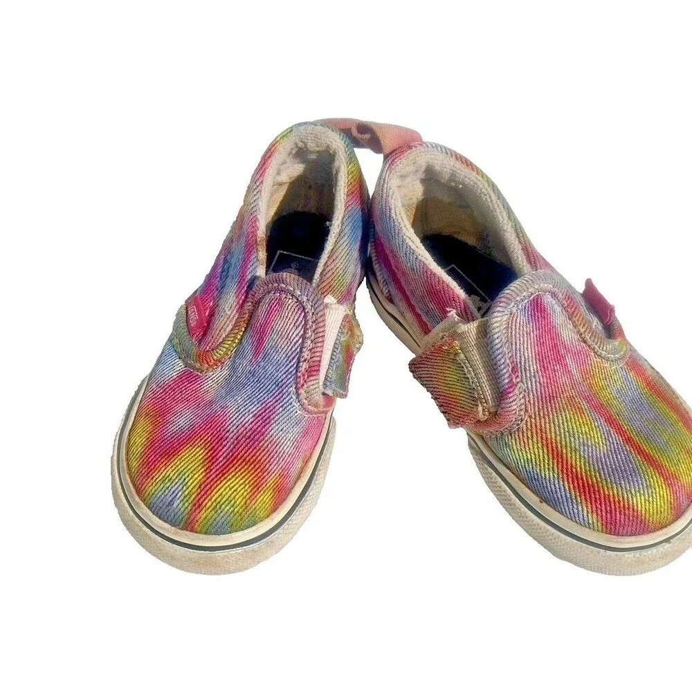 Vans Girl's Slip-On Rainglow Rainbow Colorful Baby Toddler -Size 4.0 Play Shoes